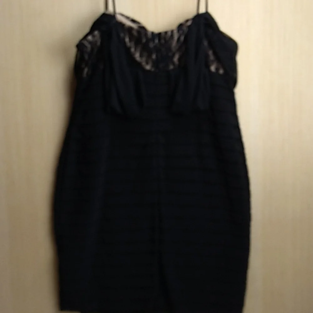 Scarlett Women's Dress Size 16 Black & Cream Colored - Picture 4 of 7